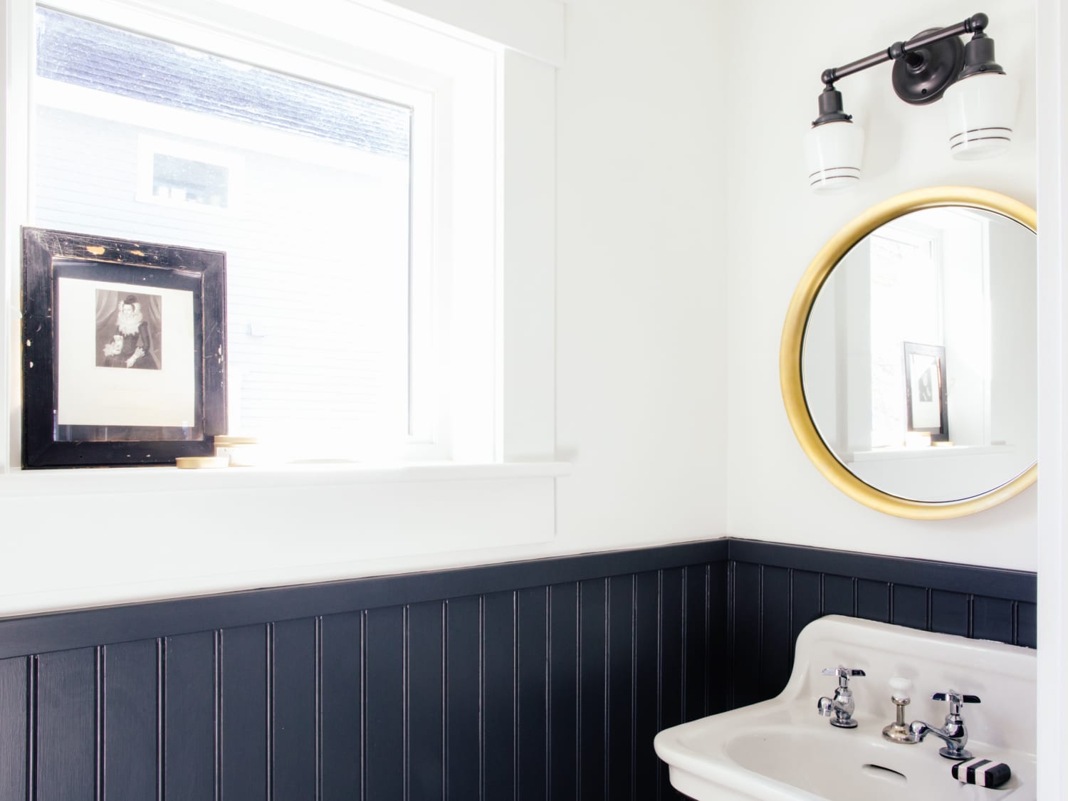 Bathroom Wainscoting Paint Ideas - Small Tv Room Ideas